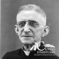 abbé Gilbert Spénard