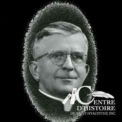 abbé Raymond Chaput