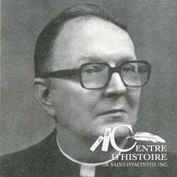 abbé Gérard Barbeau